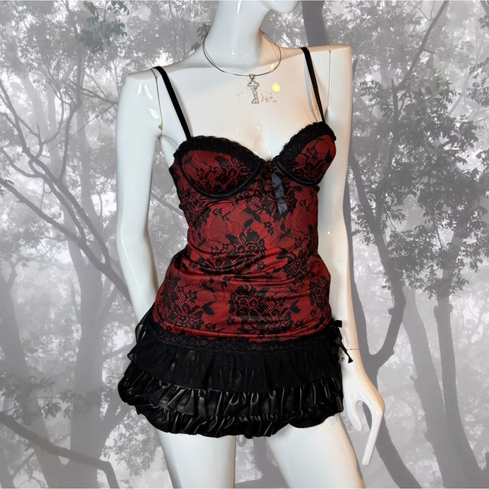 Y2K Alt Goth Red & Black Lace Babydoll Top –‎ Rampage Small